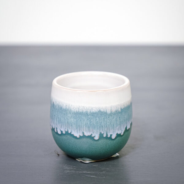 oslonka-dip-dyed-blue oslonka-dip-dyed-blue